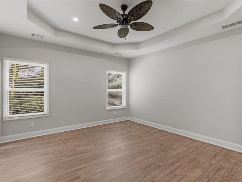 Spacious, unfurnished interior of a new home in , Griffin (Image 29).