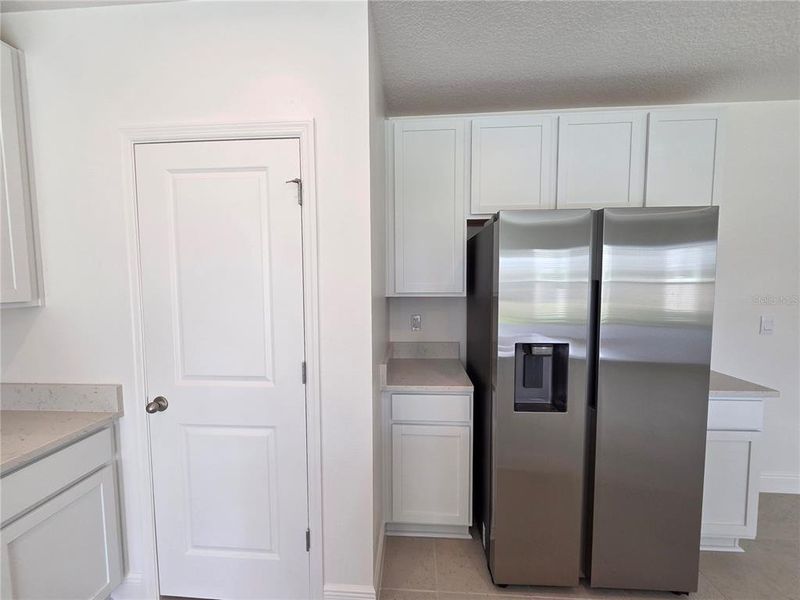Furnished interior view inside a new home in Villamar, Winter Haven (Image 8).