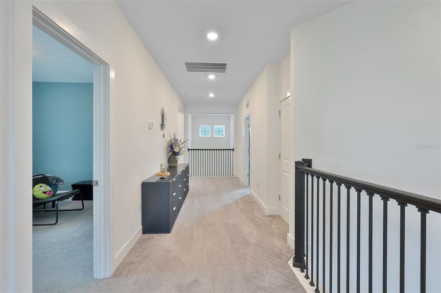 Furnished interior view inside a new home in , Apollo Beach (Image 50).