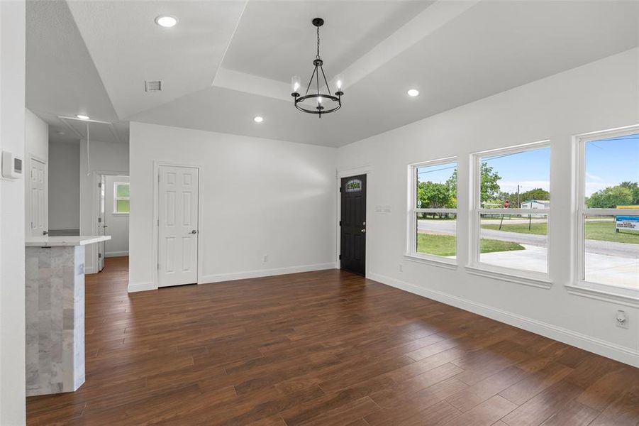 Spacious, unfurnished interior of a new home in , Granbury (Image 21).