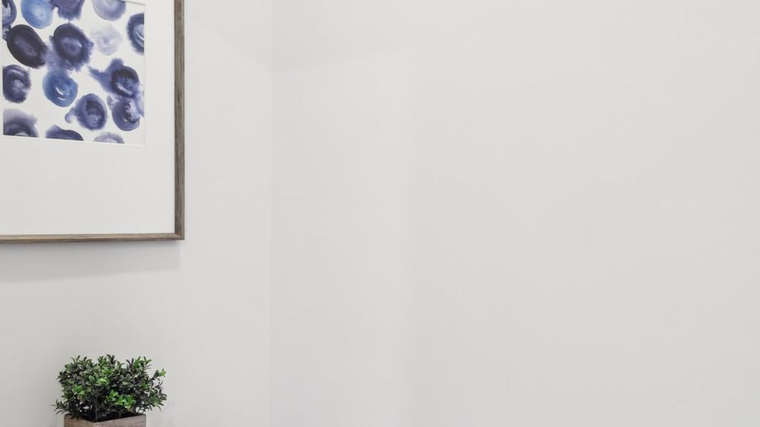 Close-up of interior finishes inside a home in Savannah Lakes, Lewisburg (Image 23).