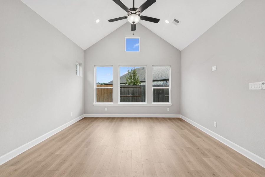 Spacious, unfurnished interior of a new home in The Highlands 55' - Encore Collection, Porter (Image 17). Spacious, unfurnished interior of a new home in The Highlands 55' - Encore Collection, Porter (Image 17).