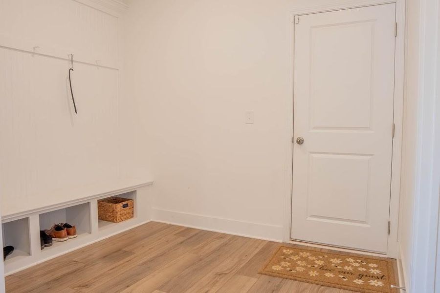 Spacious, unfurnished interior of a new home in Park at Ansleigh Farms, Dallas (Image 25).