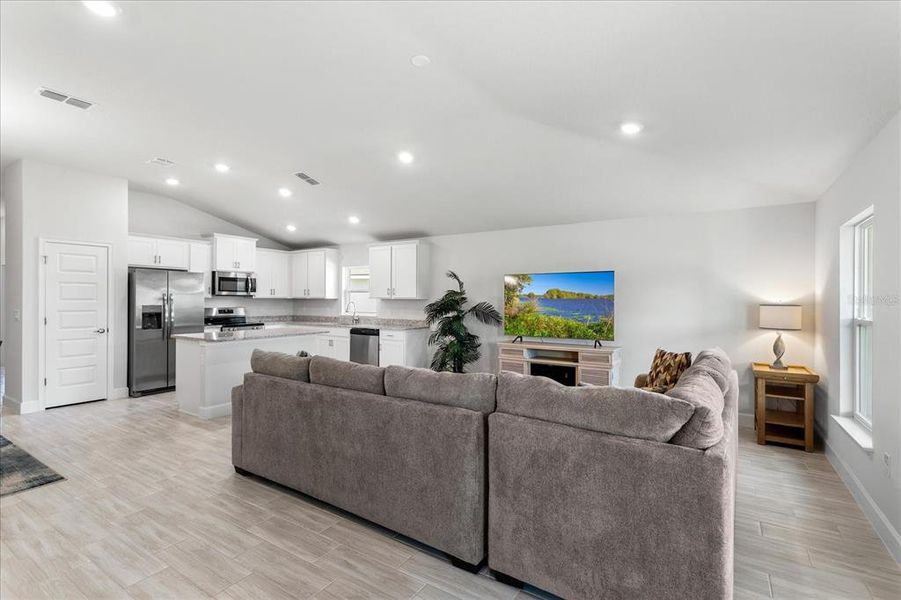 Furnished interior view inside a new home in Abbey Glen, Dade City (Image 16).