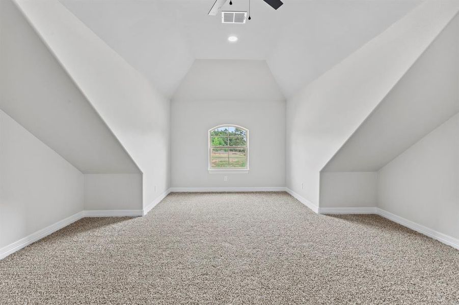 Spacious, unfurnished interior of a new home in , Lindale (Image 35).