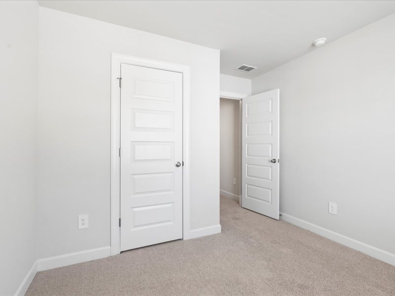 Spacious, unfurnished interior of a new home in Valentine Townes, Greer (Image 14).