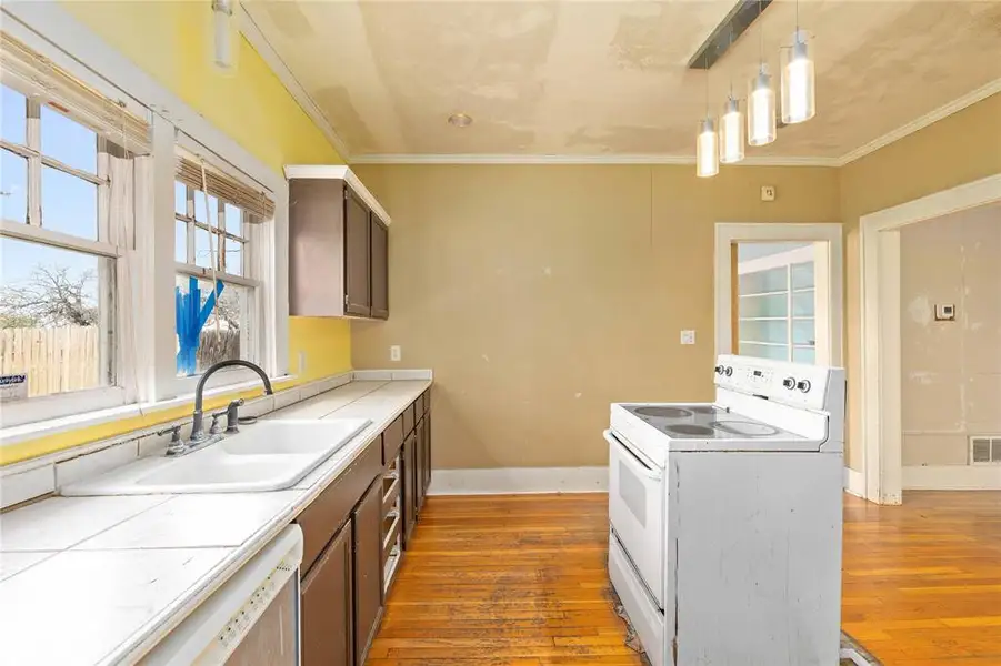Furnished interior view inside a new home in , Brownwood (Image 8). Furnished interior view inside a new home in , Brownwood (Image 8).