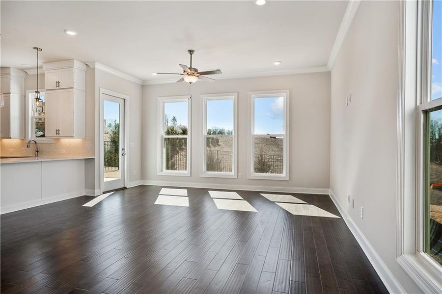 Spacious, unfurnished interior of a new home in Aberdeen, Hoschton (Image 23).