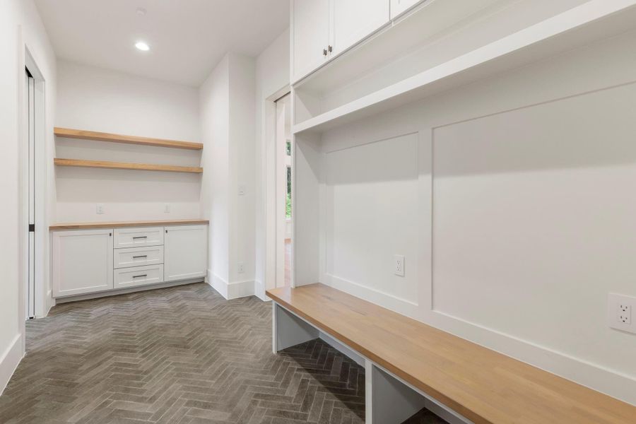 Image 46 of a home in .