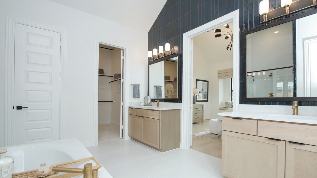 Representative furnished interior of a home built from the Willow by DRB Homes in Piedmont, San Antonio (Image 20).