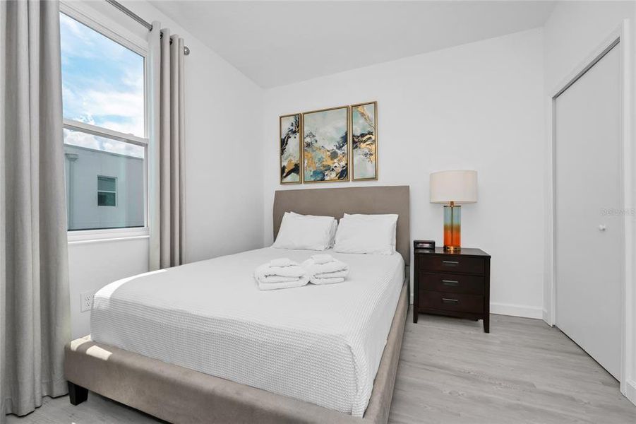 Furnished interior view inside a new home in , Davenport (Image 10).