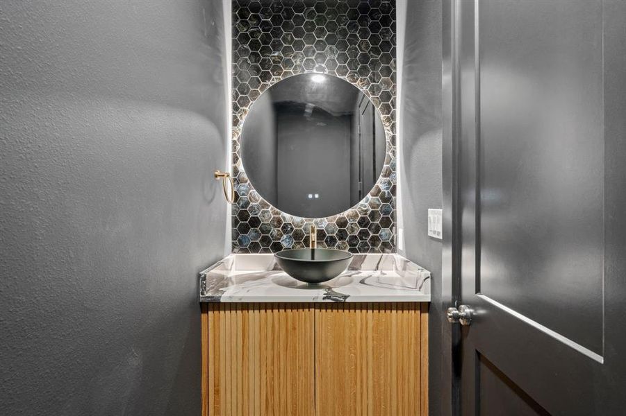 Close-up of interior finishes inside a home in , Dallas (Image 18).