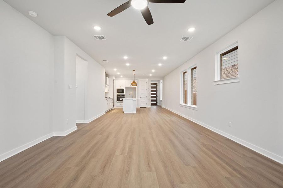 Spacious, unfurnished interior of a new home in Flora, Hutto (Image 27).