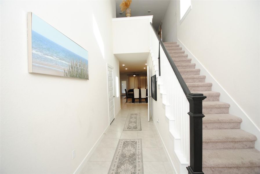 Spacious, unfurnished interior of a new home in Mason Woods, Cypress (Image 18).