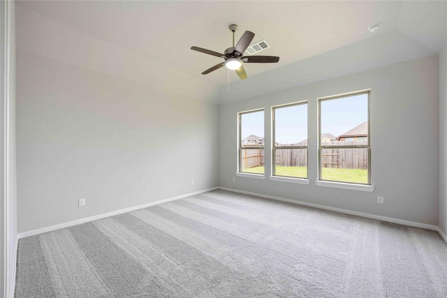 Spacious, unfurnished interior of a new home in Lago Mar  50'  &  55', Texas City (Image 30).