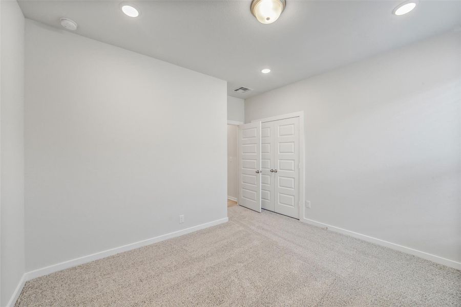 Spacious, unfurnished interior of a new home in Windmill Estates, Magnolia (Image 24).