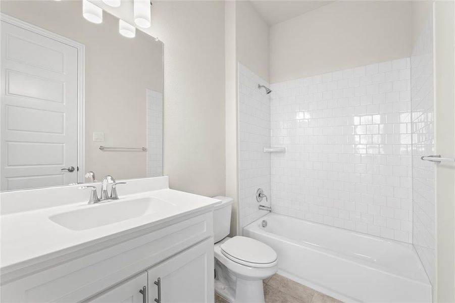 5_06. 3208 Andesite - 2ND Bath