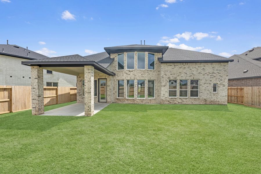 Exterior details and patio area of a home in Jordan Ranch, Katy (Image 3).