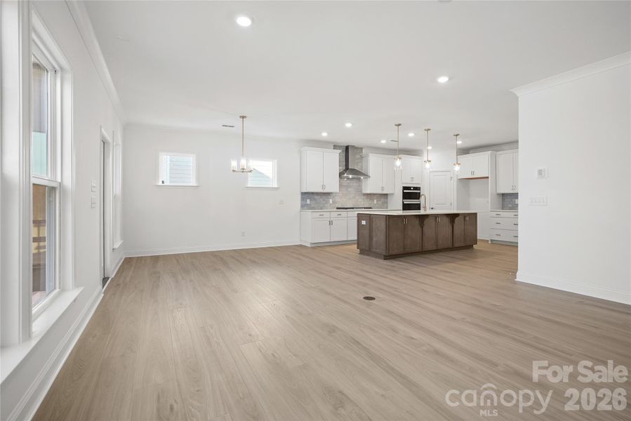 Spacious, unfurnished interior of a new home in Forest Creek, Waxhaw (Image 39).