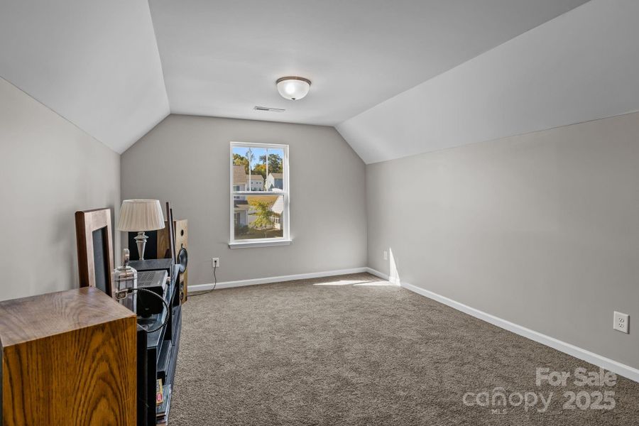 Spacious, unfurnished interior of a new home in , Mount Holly (Image 22).