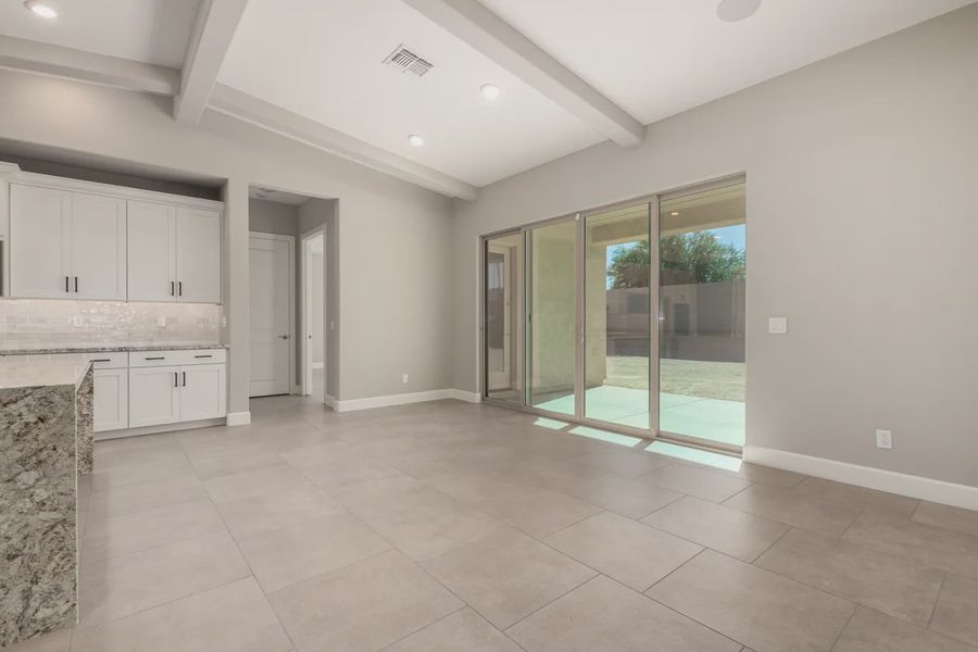 Spacious, unfurnished interior of a new home in Bellero Estates, Queen Creek (Image 21).