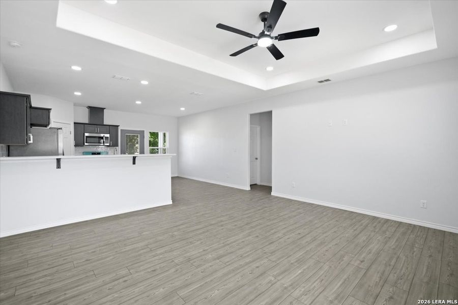 Spacious, unfurnished interior of a new home in , Beeville (Image 18).