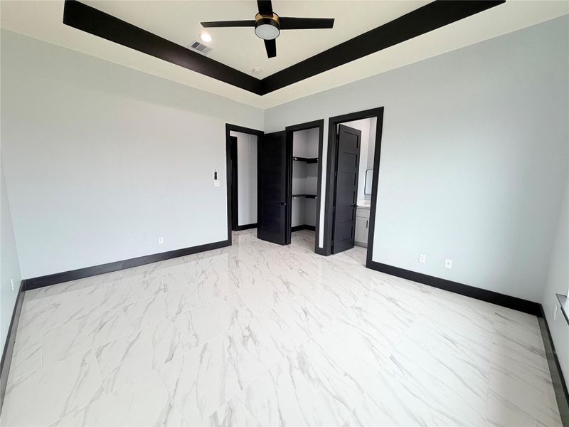 Spacious, unfurnished interior of a new home in , Dayton (Image 30).