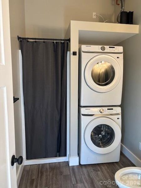 washer/dryer in cottage