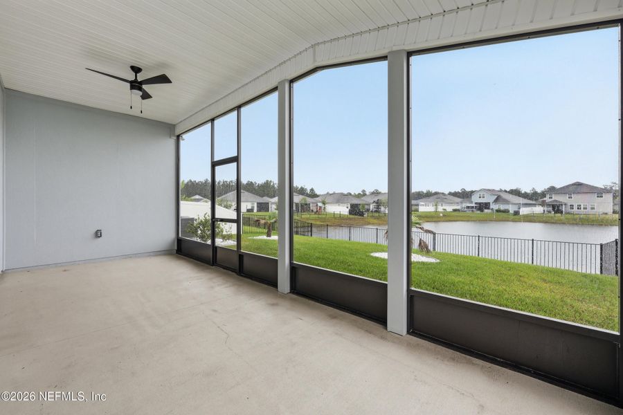 Exterior details and patio area of a home in Cross Creek, Green Cove Springs (Image 23).