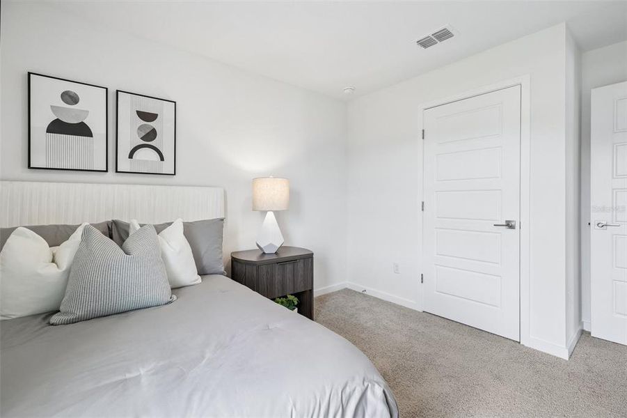 Furnished interior view inside a new home in Boulevard Oaks, Lady Lake (Image 19).