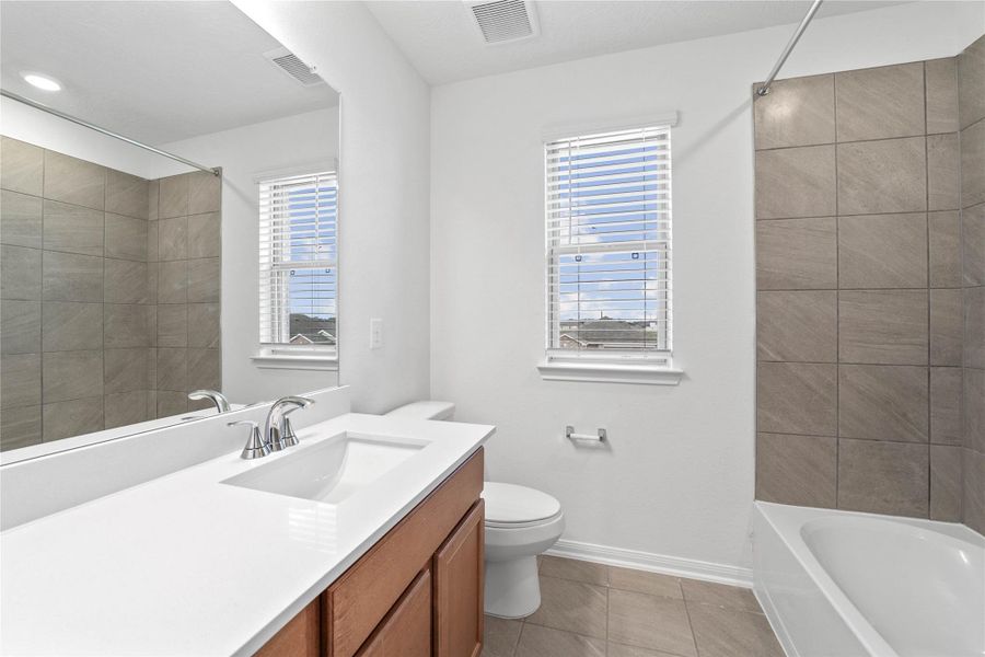 Furnished interior view inside a new home in Vida Costera, Texas City (Image 9). Furnished interior view inside a new home in Vida Costera, Texas City (Image 9).