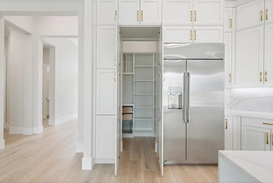 20250325203709943636000000-o