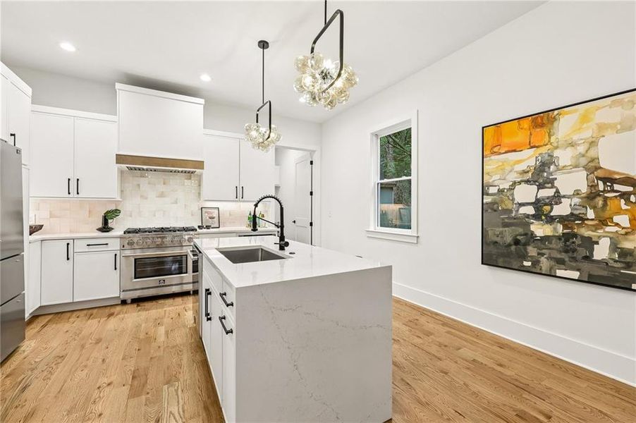Furnished interior view inside a new home in , Decatur (Image 15).