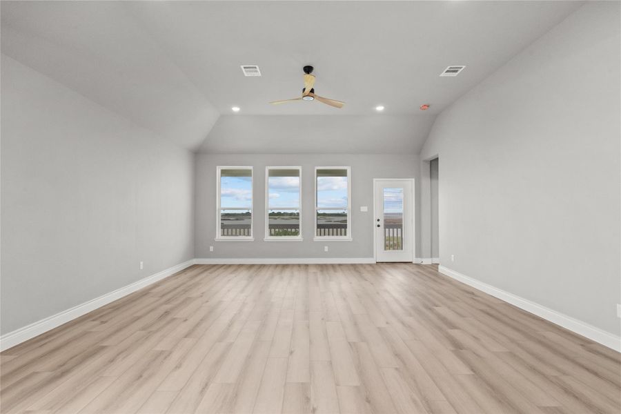 Image 5 of a home in .