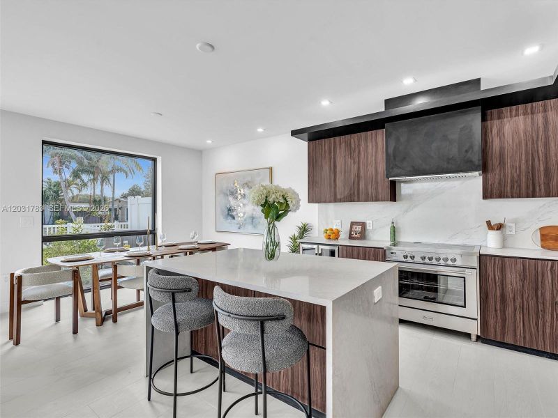 Furnished interior view inside a new home in , Dania Beach (Image 64).