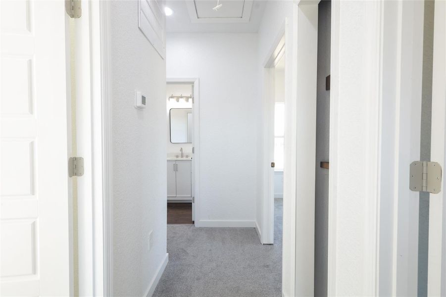 Spacious, unfurnished interior of a new home in , Conroe (Image 15).