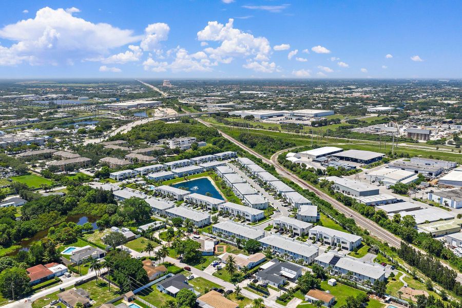 Image 48 of a home in Enclave at Mangonia Park.