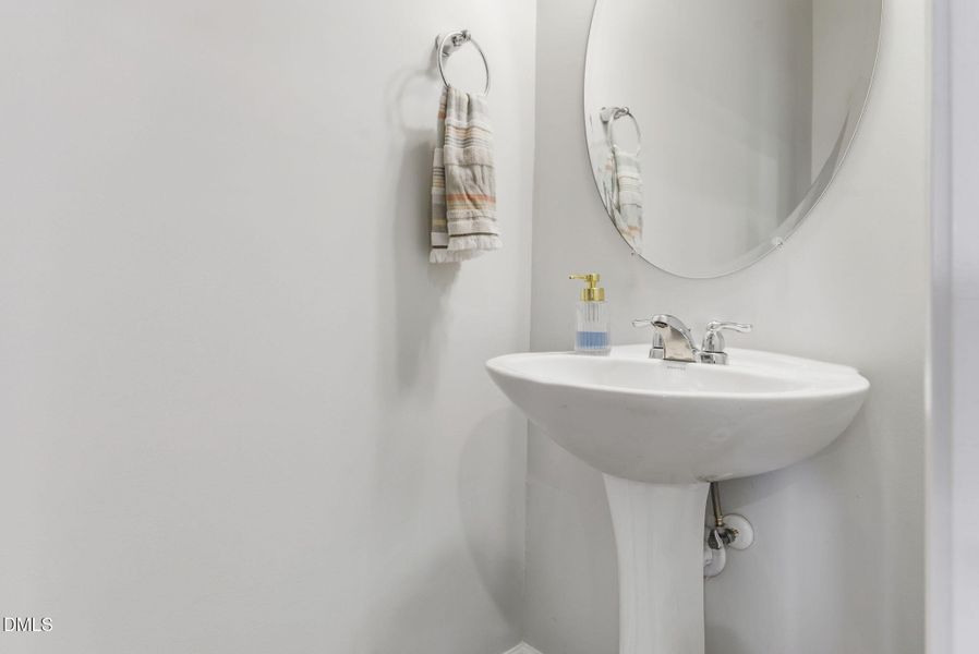 2475 Tonoloway Drive-28