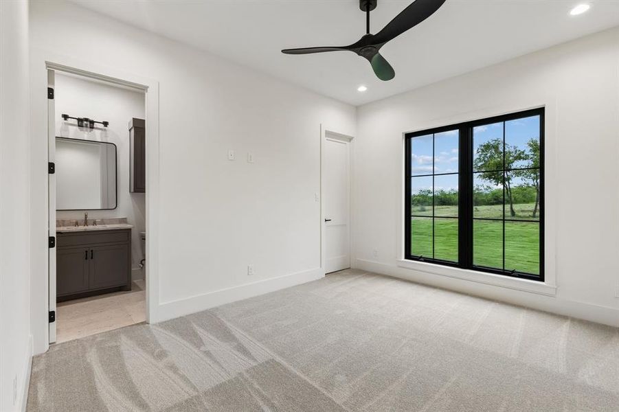 Spacious, unfurnished interior of a new home in , Weatherford (Image 20). Spacious, unfurnished interior of a new home in , Weatherford (Image 20).