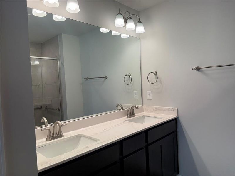 Image 25 of a home in Silver Leaf.