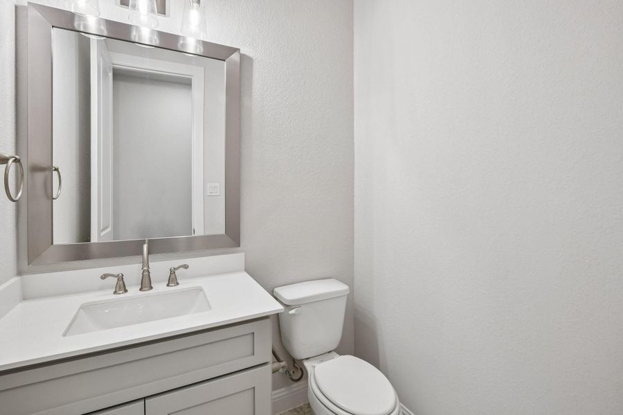 Furnished interior view inside a new home in Sienna 65', Missouri City (Image 12).