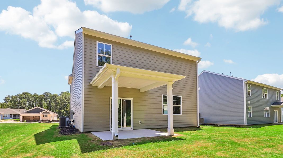Exterior details and patio area of a home in Sease's Pond, Gilbert (Image 4).