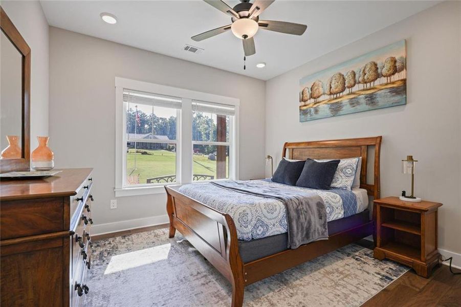Furnished interior view inside a new home in , Dallas (Image 28).