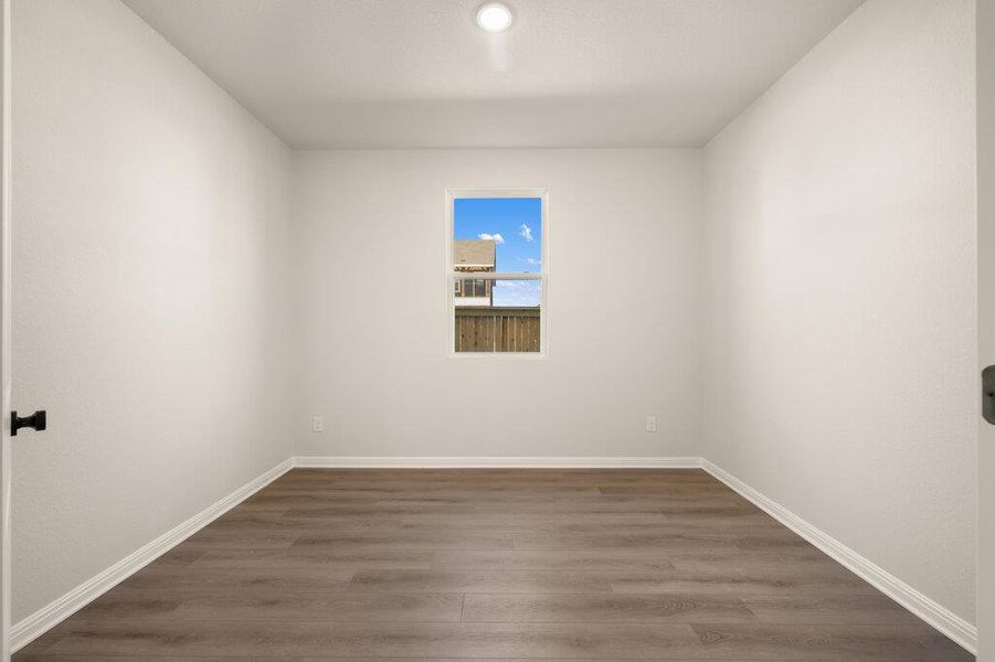 Spacious, unfurnished interior of a new home in Patterson Ranch, Georgetown (Image 23).