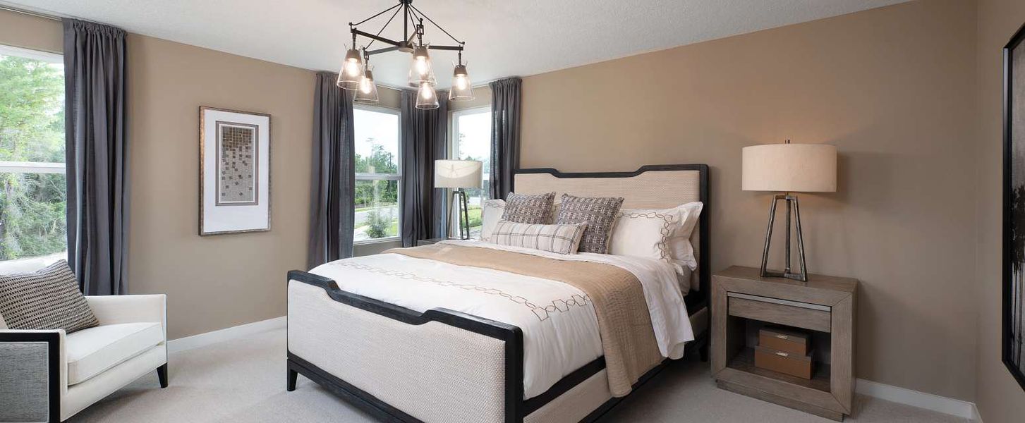 Representative furnished interior of a home built from the Taborfield by Ashton Woods in Ellington Classical, St. Cloud (Image 9).