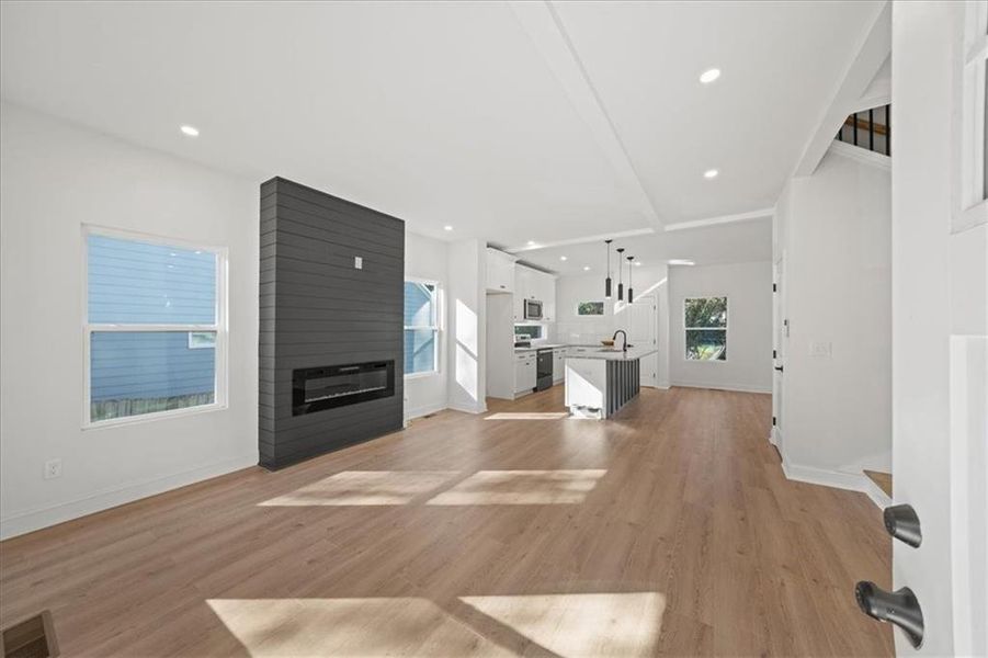 Spacious, unfurnished interior of a new home in , Atlanta (Image 19). Spacious, unfurnished interior of a new home in , Atlanta (Image 19).