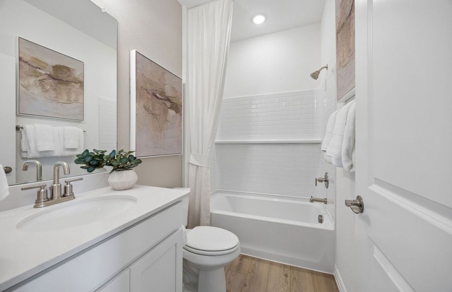 Representative furnished interior of a home built from the Emory by Pulte Homes in Wilson Creek Meadows, Celina (Image 15).