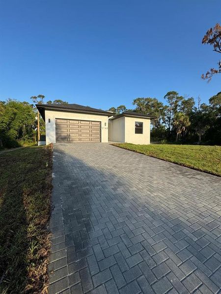 Image 11 of a home in .