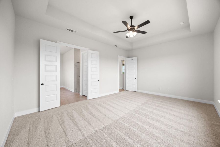 Spacious, unfurnished interior of a new home in Santa Rita Ranch - 60', Liberty Hill (Image 29). Spacious, unfurnished interior of a new home in Santa Rita Ranch - 60', Liberty Hill (Image 29).