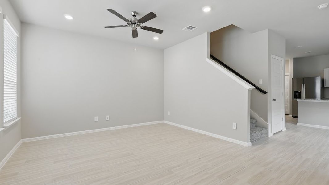 Spacious, unfurnished interior of a new home in Orchard Village, Fort Worth (Image 20).